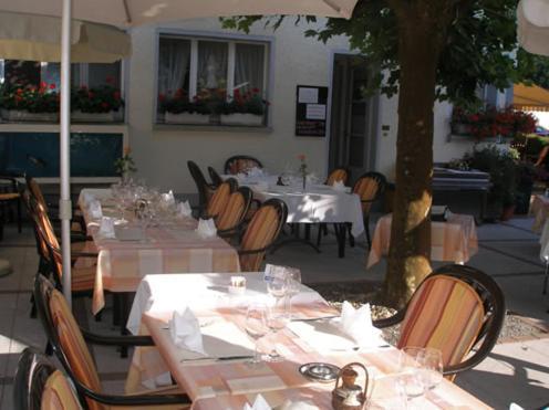 Hotel Restaurant Moleson Flamatt 外观 照片